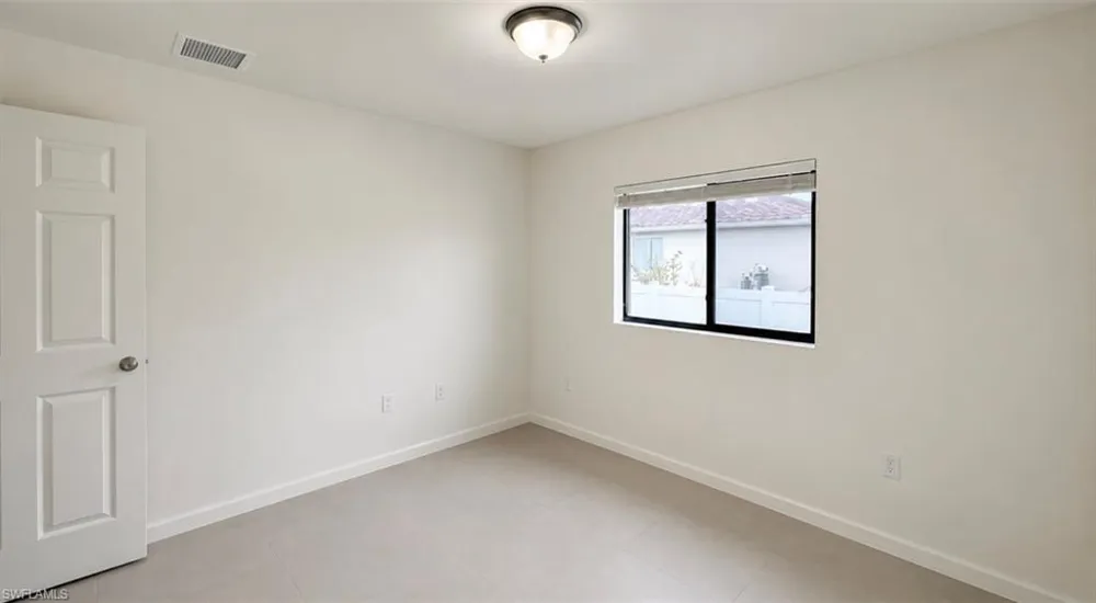 2208 NW 42nd Place Cape Coral, FL 33993