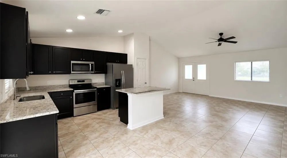 2208 NW 42nd Place Cape Coral, FL 33993