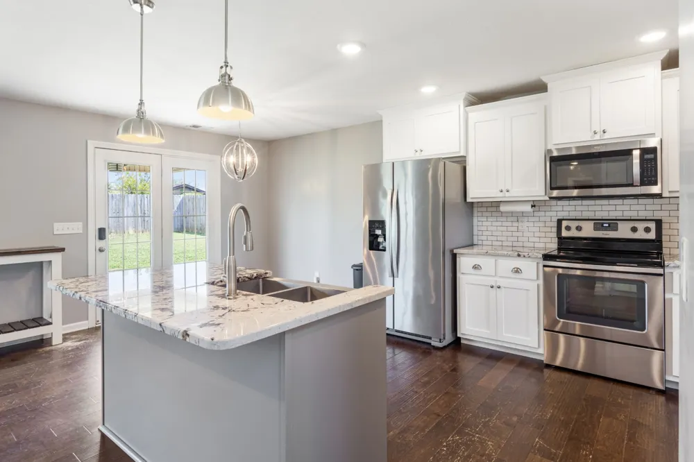 571 Tracy Ln Clarksville, TN 37040