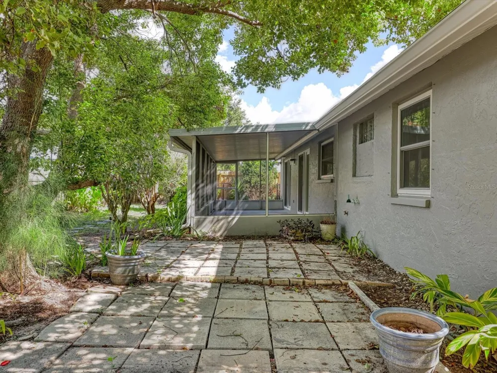 6002 FIREFLY LN Apollo Beach, FL 33572