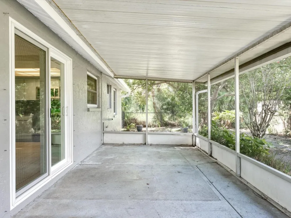 6002 FIREFLY LN Apollo Beach, FL 33572