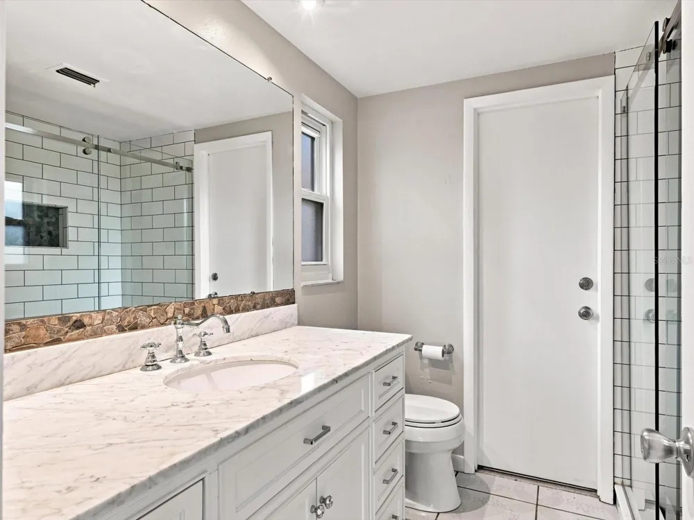 6002 FIREFLY LN Apollo Beach, FL 33572