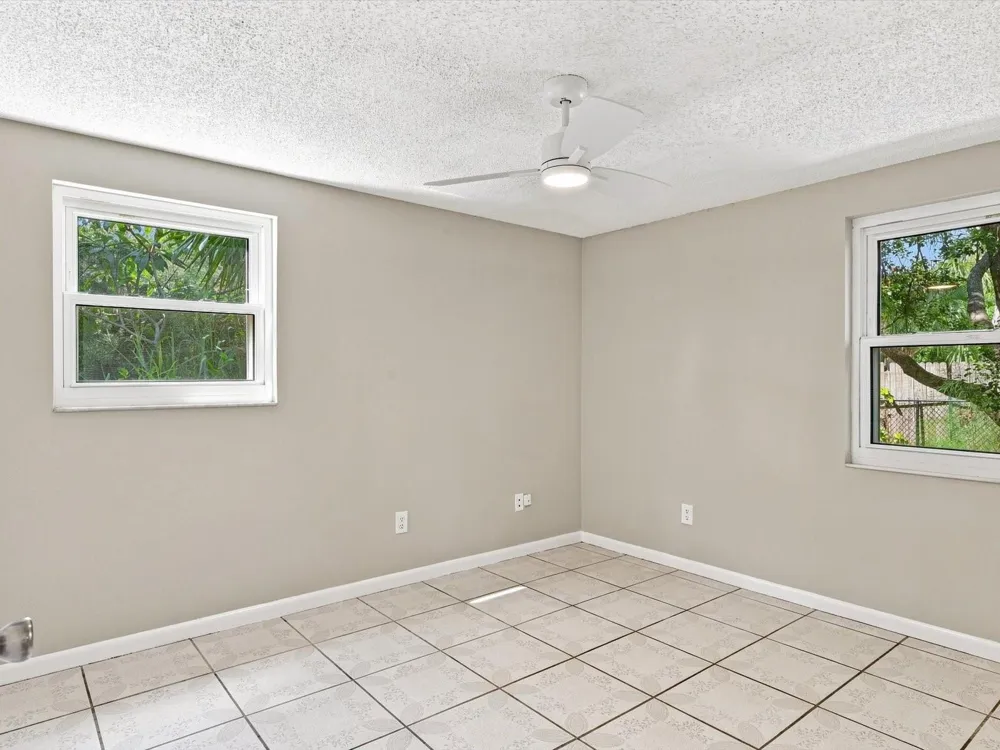 6002 FIREFLY LN Apollo Beach, FL 33572