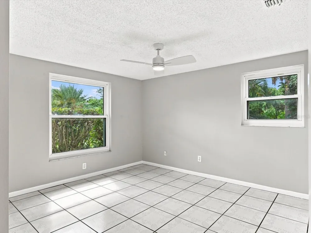 6002 FIREFLY LN Apollo Beach, FL 33572