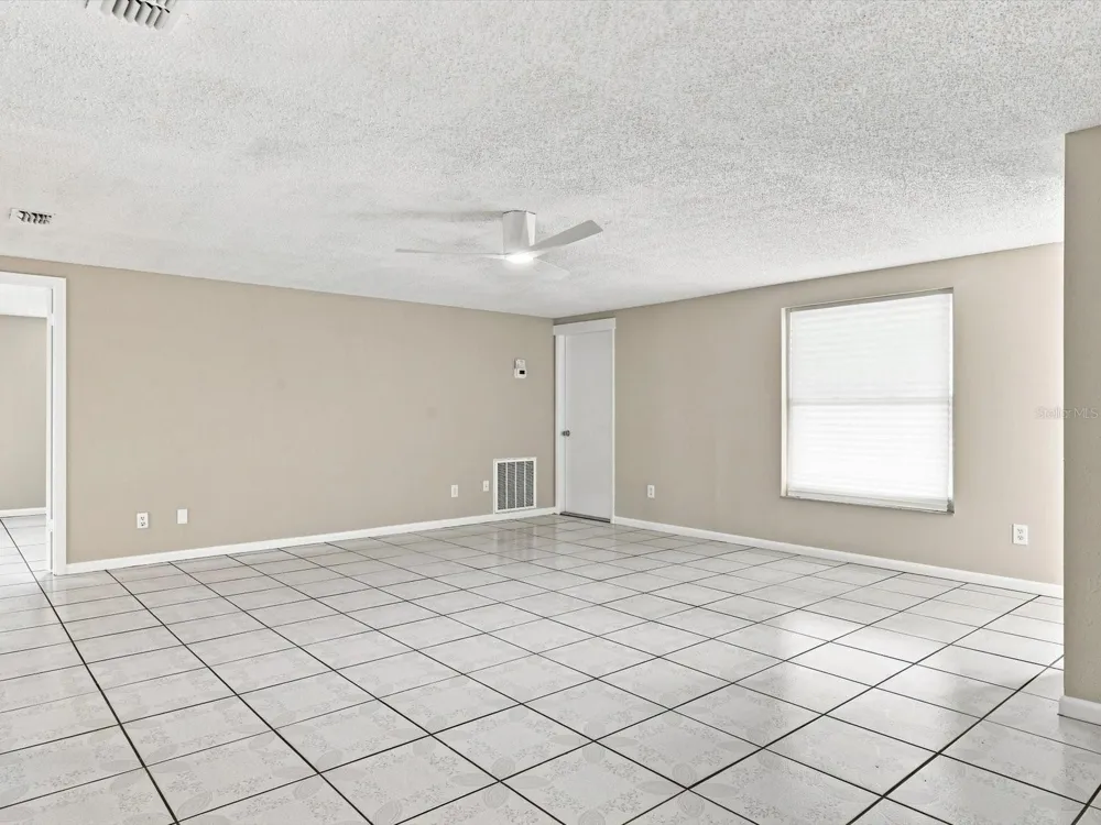 6002 FIREFLY LN Apollo Beach, FL 33572