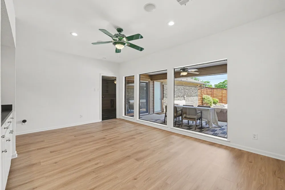 13126 Fall Manor Drive Dallas, TX 75243