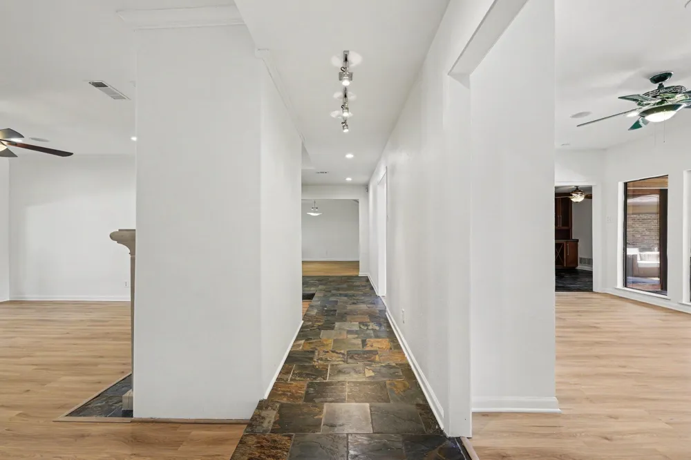 13126 Fall Manor Drive Dallas, TX 75243