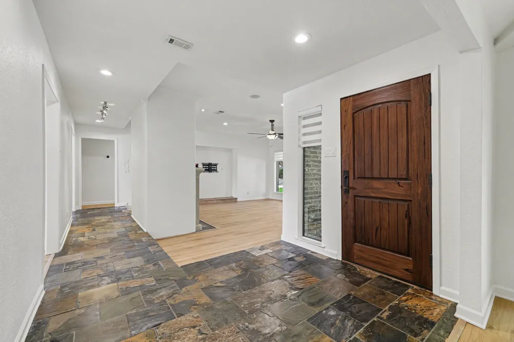 13126 Fall Manor Drive Dallas, TX 75243