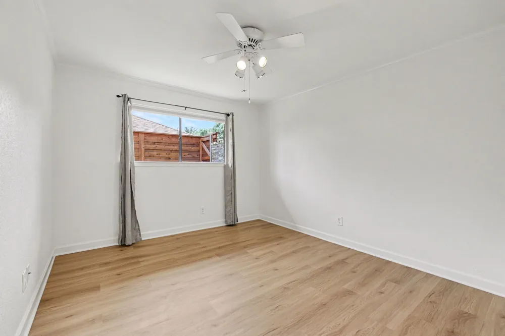 13126 Fall Manor Drive Dallas, TX 75243