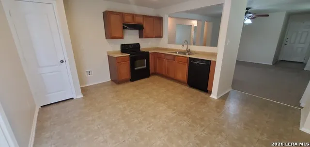 10018 Southern Sun San Antonio, TX 78245