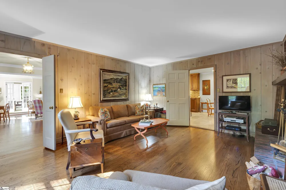 128 Lomond Lane Spartanburg, SC 29307