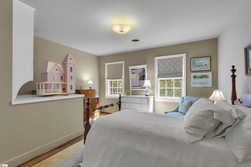 128 Lomond Lane Spartanburg, SC 29307