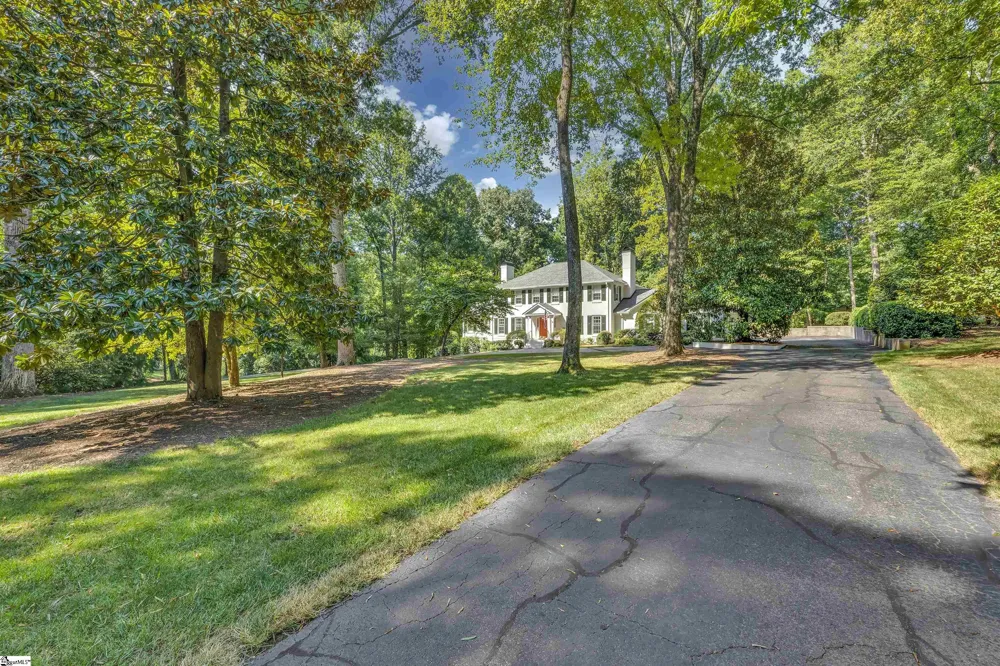 128 Lomond Lane Spartanburg, SC 29307