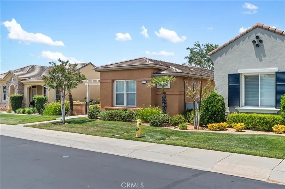 125 Thistle Beaumont, CA 92223