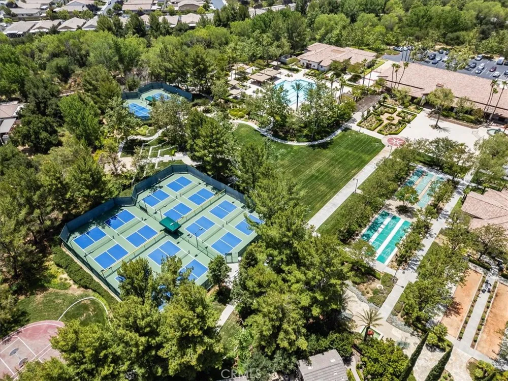 125 Thistle Beaumont, CA 92223
