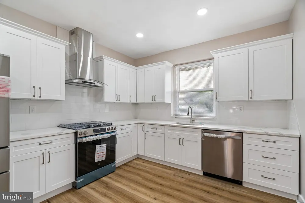 5028 N CAMAC ST Philadelphia, PA 19141
