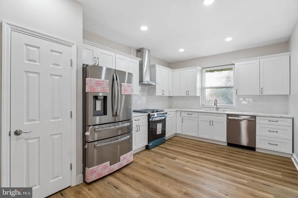 5028 N CAMAC ST Philadelphia, PA 19141