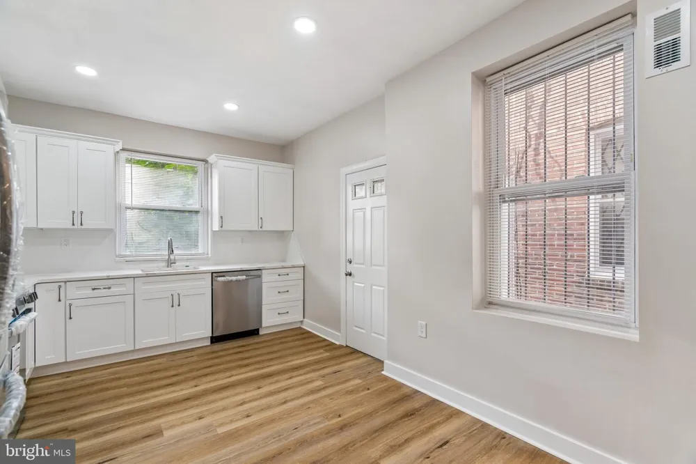 5028 N CAMAC ST Philadelphia, PA 19141