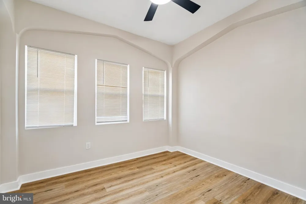 5028 N CAMAC ST Philadelphia, PA 19141