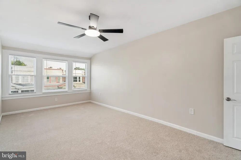 5028 N CAMAC ST Philadelphia, PA 19141