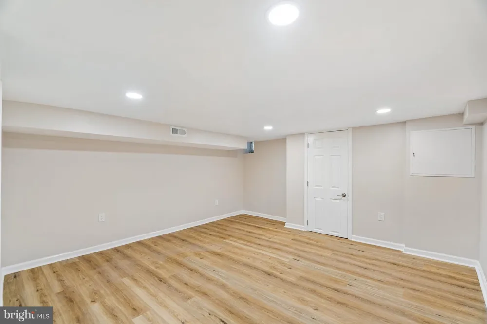 5028 N CAMAC ST Philadelphia, PA 19141