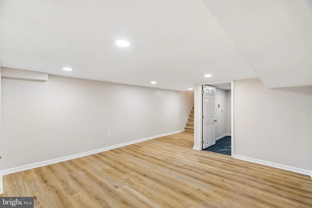 5028 N CAMAC ST Philadelphia, PA 19141