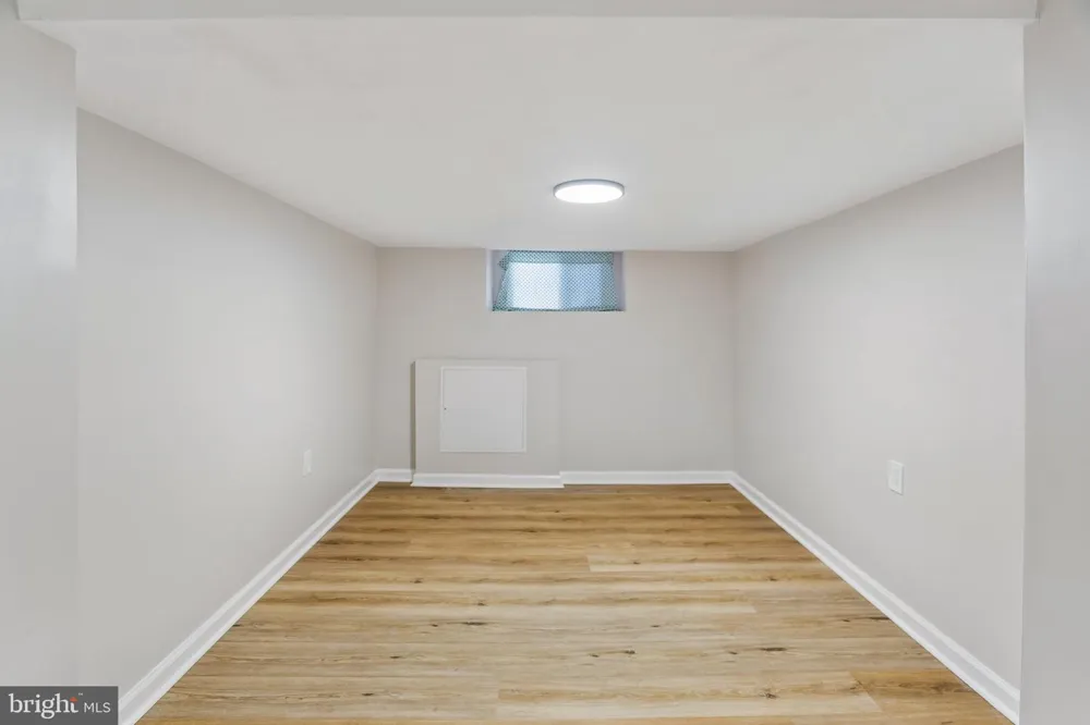 5028 N CAMAC ST Philadelphia, PA 19141