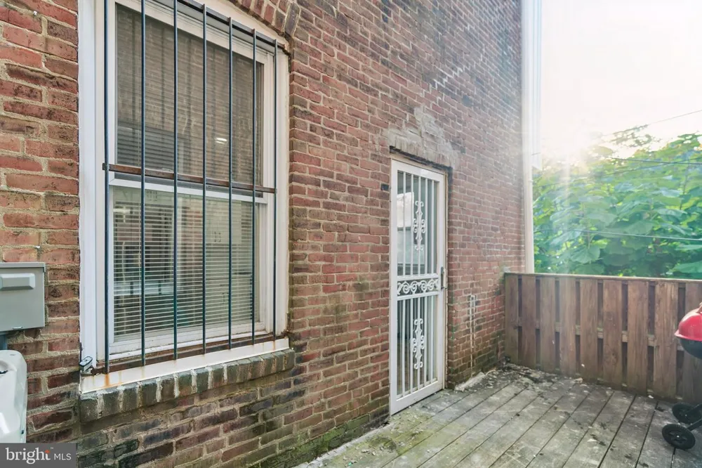 5028 N CAMAC ST Philadelphia, PA 19141