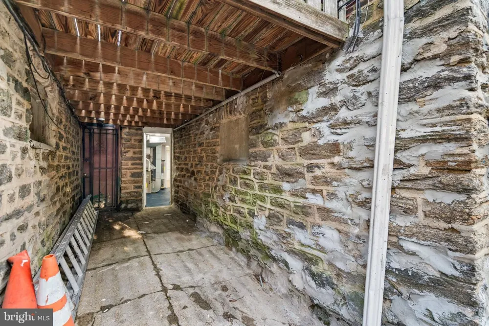 5028 N CAMAC ST Philadelphia, PA 19141