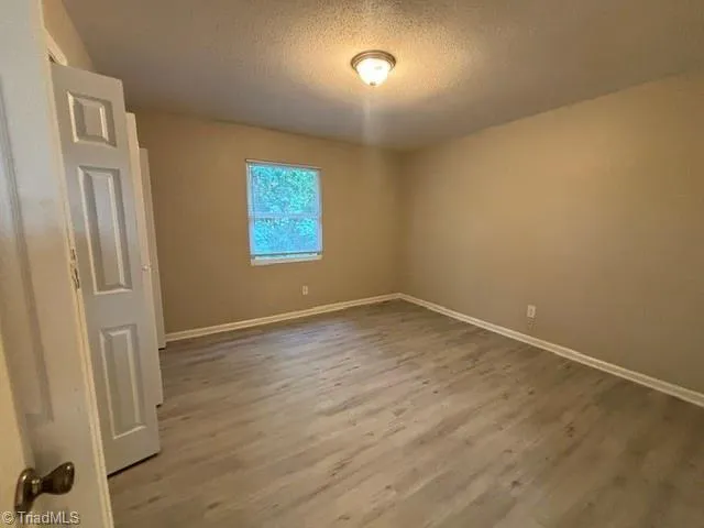 1827 Merritt Drive #B Greensboro, NC 27407