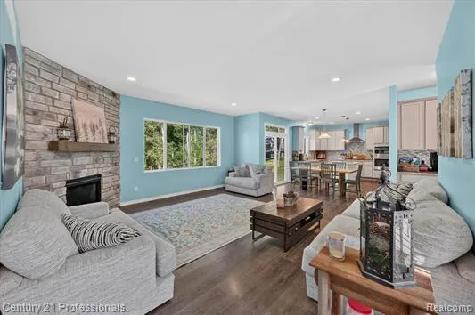 126 Parker Ortonville Village, MI 48462