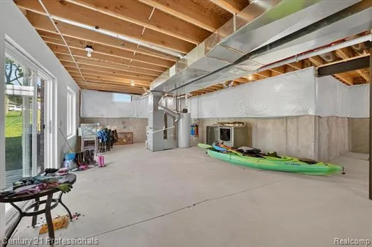 126 Parker Ortonville Village, MI 48462