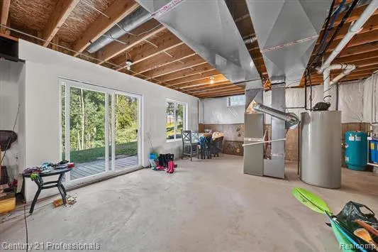 126 Parker Ortonville Village, MI 48462