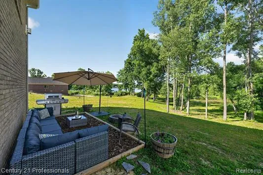 126 Parker Ortonville Village, MI 48462