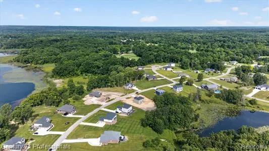 126 Parker Ortonville Village, MI 48462