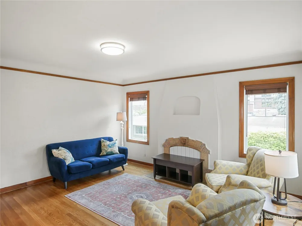 205 NW 101st Street Seattle, WA 98177