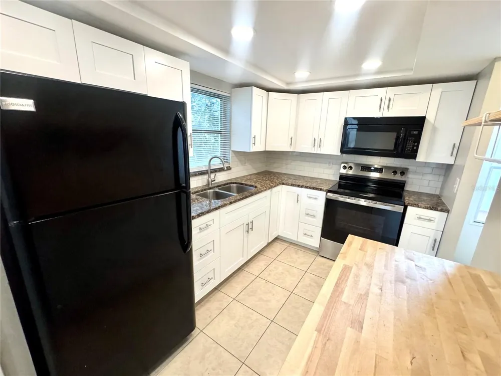 5060 76TH AVENUE #112 Pinellas Park, FL 33781