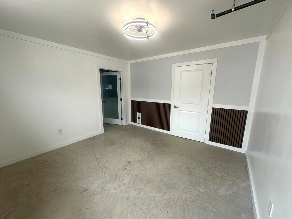 190 Ninety Four Lane Taylor, TX 76574