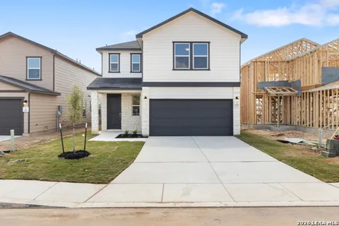 946 BULL BOAT LN