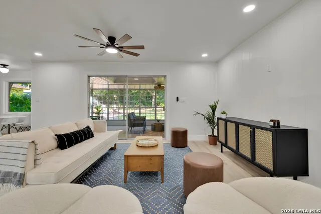 127 Highview Dr San Antonio, TX 78228
