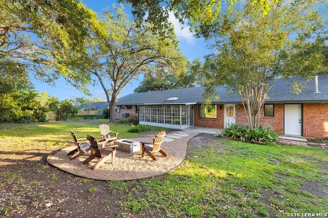 127 Highview Dr San Antonio, TX 78228