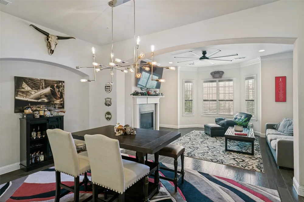 2662 Sherwood Drive Lewisville, TX 75067