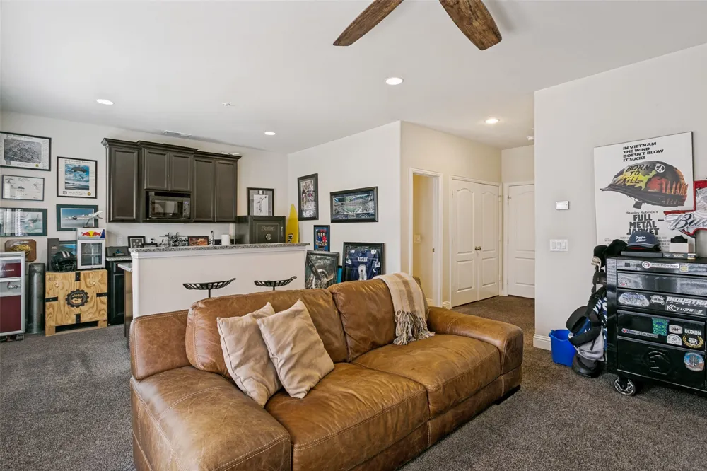2662 Sherwood Drive Lewisville, TX 75067