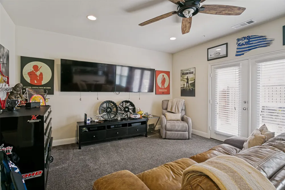 2662 Sherwood Drive Lewisville, TX 75067