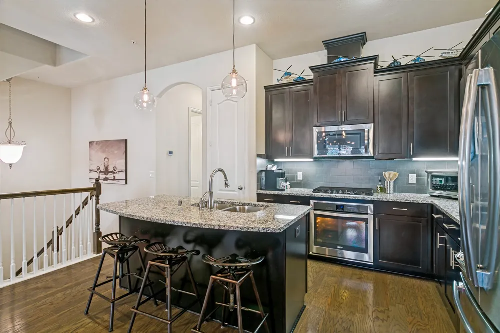 2662 Sherwood Drive Lewisville, TX 75067