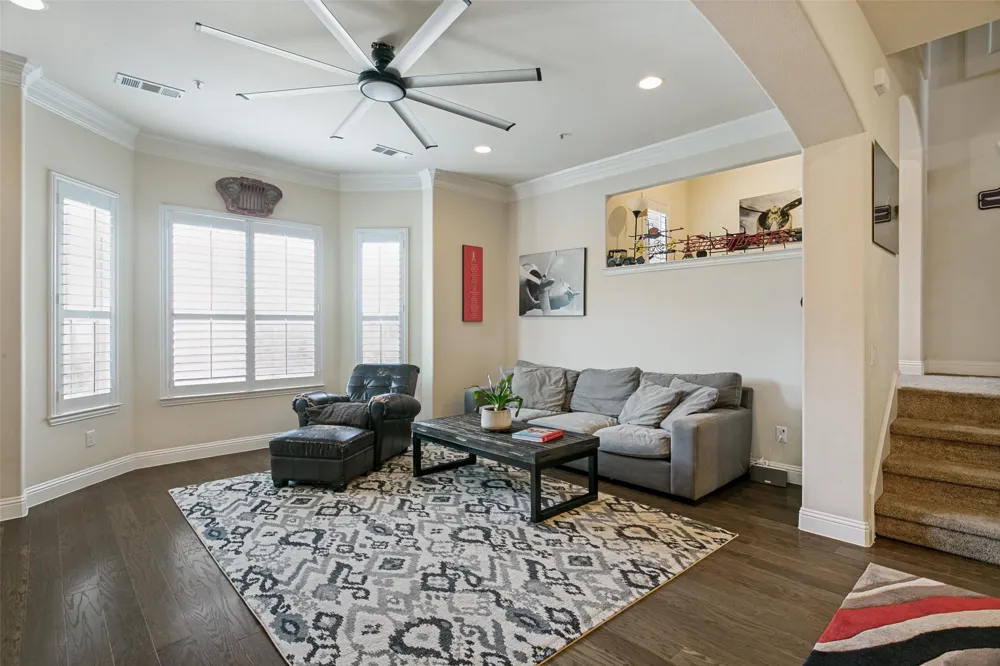 2662 Sherwood Drive Lewisville, TX 75067