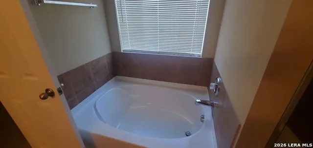 249 Nomad Cibolo, TX 78108