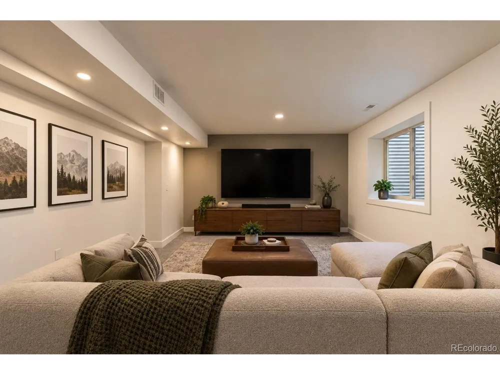 821 Incorrigible Circle Longmont, CO 80504