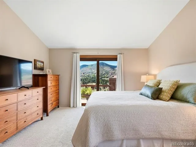 5961 Crestbrook Drive Morrison, CO 80465