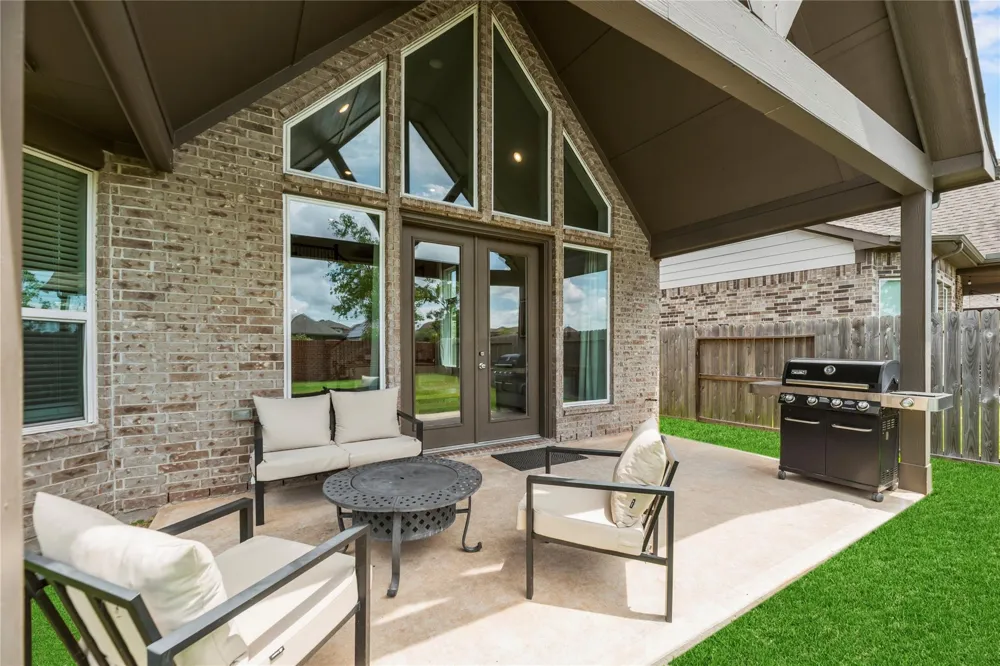 1739 Waters Branch Drive Missouri City, TX 77459